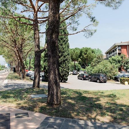 Appartamento Afrodite Desenzano del Garda Exterior photo