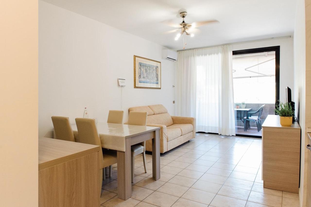 Appartamento Afrodite Desenzano del Garda Exterior photo